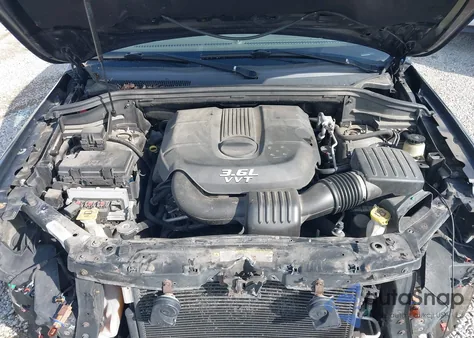 2013 Jeep Grand Cherokee Laredo из США, поврежденный, VIN 1C4RJEAG8DC517452